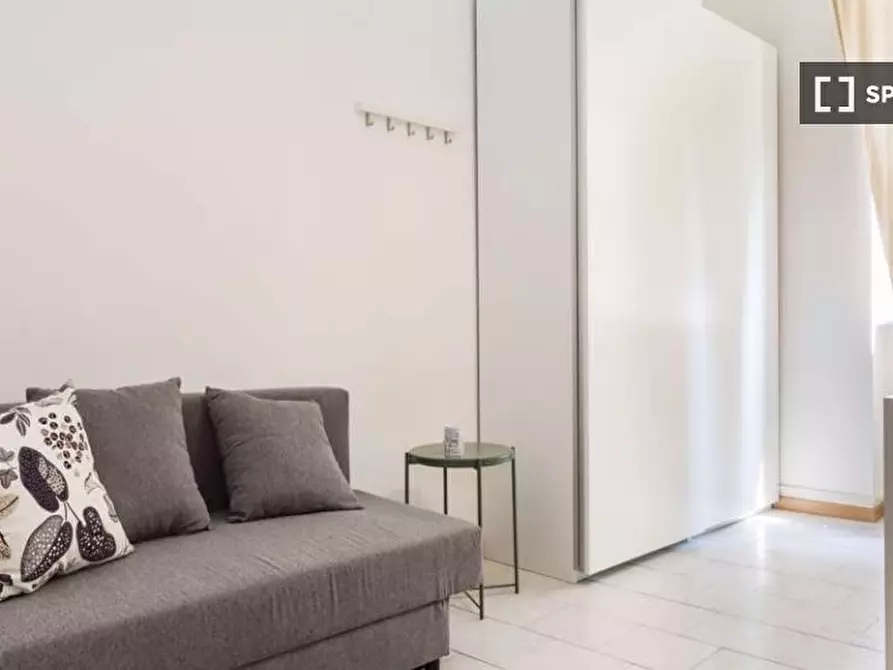 Immagine 5 di Camera condivisa in affitto  in Via Dei Mandorli Milan a Buccinasco