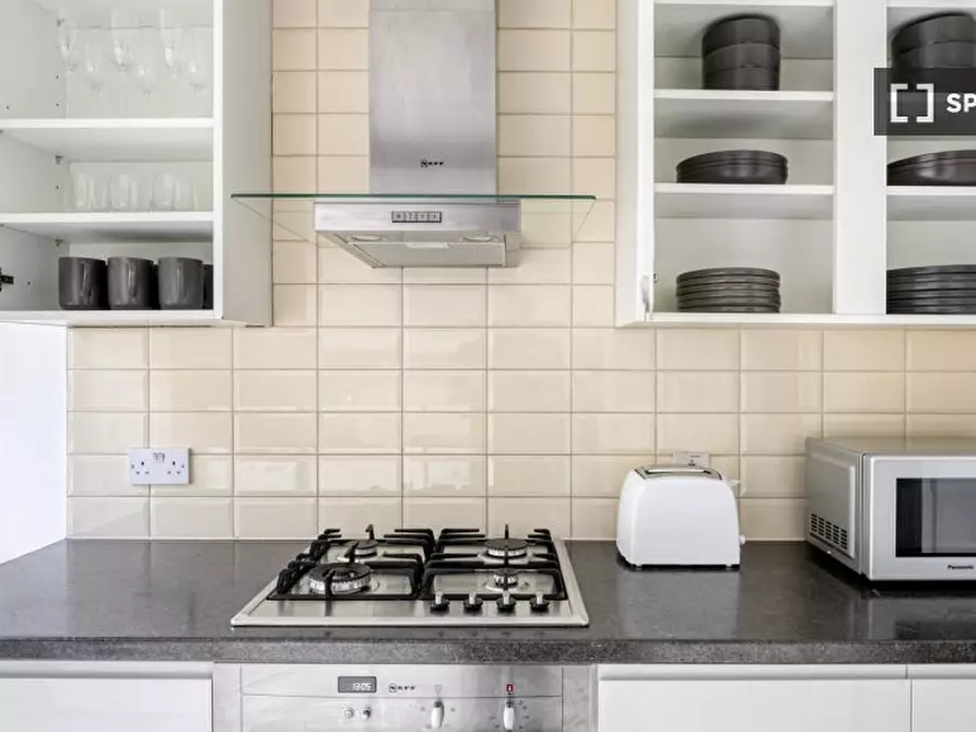 Immagine 8 di Appartamento in affitto  in Glendower Pl a Kensington
