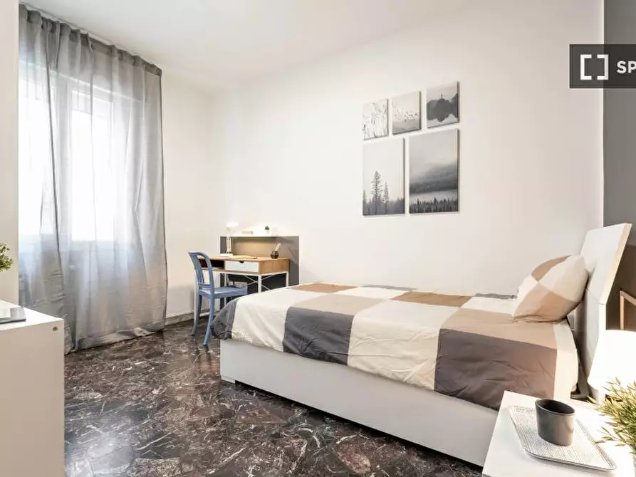 Immagine 3 di Camera condivisa in affitto  in Via Curzola a Padova