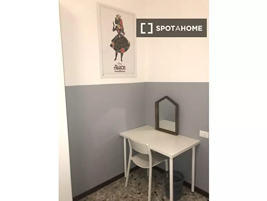Immagine 6 di Camera condivisa in affitto  in Via Pitagora, 20128 Milano MI, Italy a Milano
