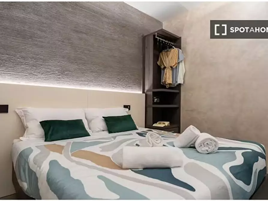 Immagine 5 di Camera condivisa in affitto  in Via Faenza a Firenze