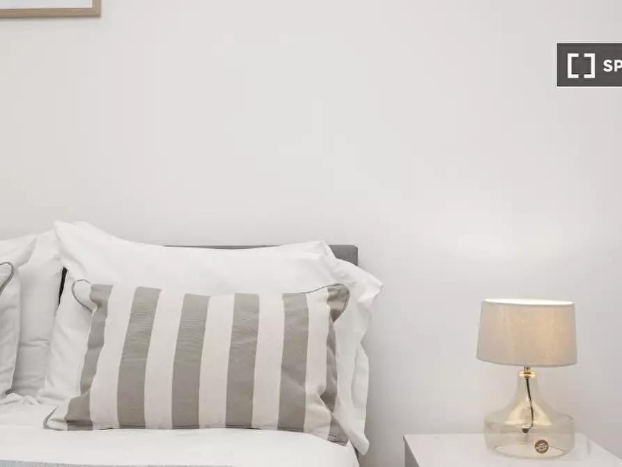 Immagine 14 di Appartamento in affitto  in Sussex Gardens a Paddington