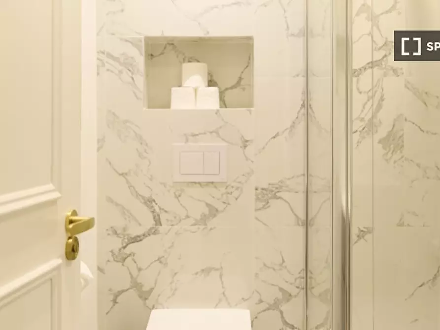 Immagine 14 di Appartamento in affitto  in Westgate Terrace a Kensington