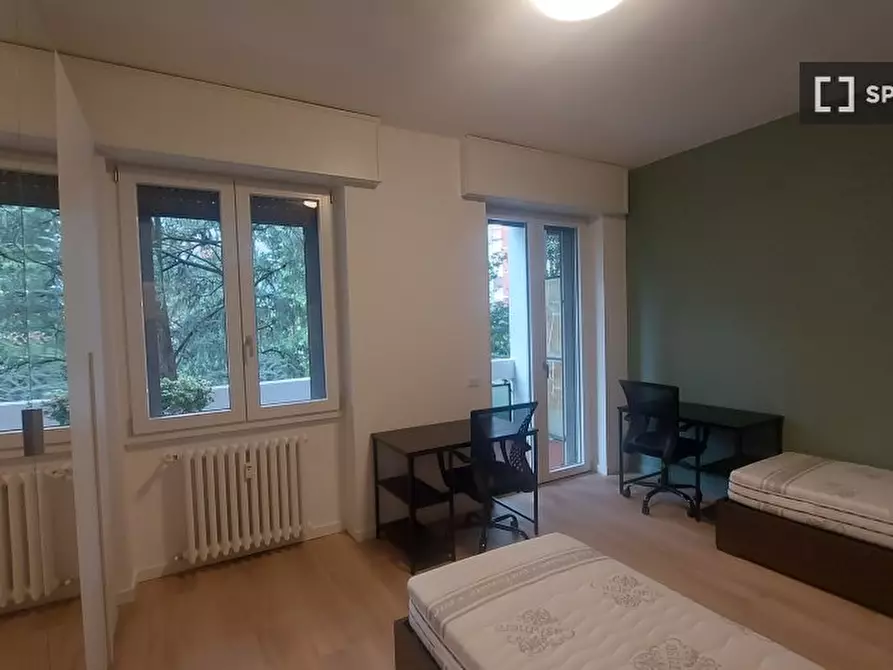 Immagine 2 di Camera condivisa in affitto  in Via Cipriano Facchinetti a Milano