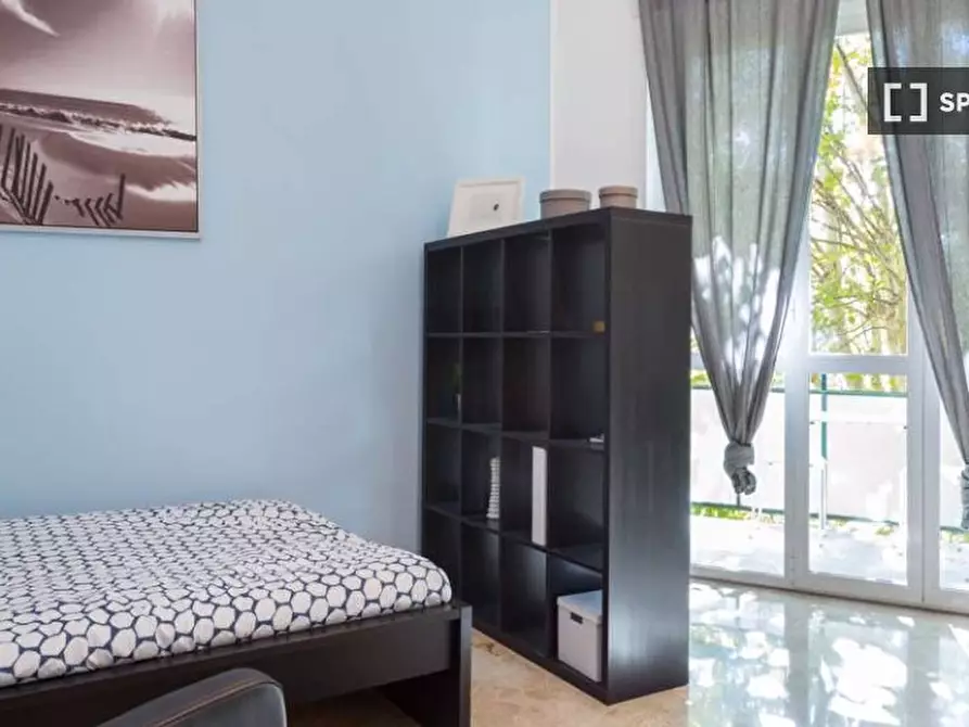 Immagine 4 di Camera condivisa in affitto  in Via dei Pioppi Milan a Buccinasco