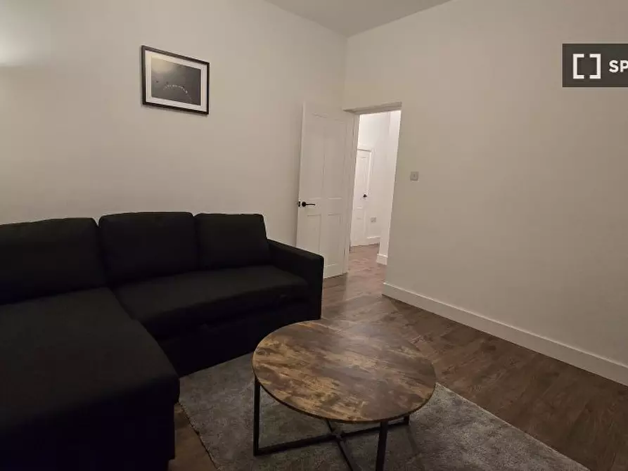 Immagine 3 di Appartamento in affitto  in Sheaveshill Avenue a Brent