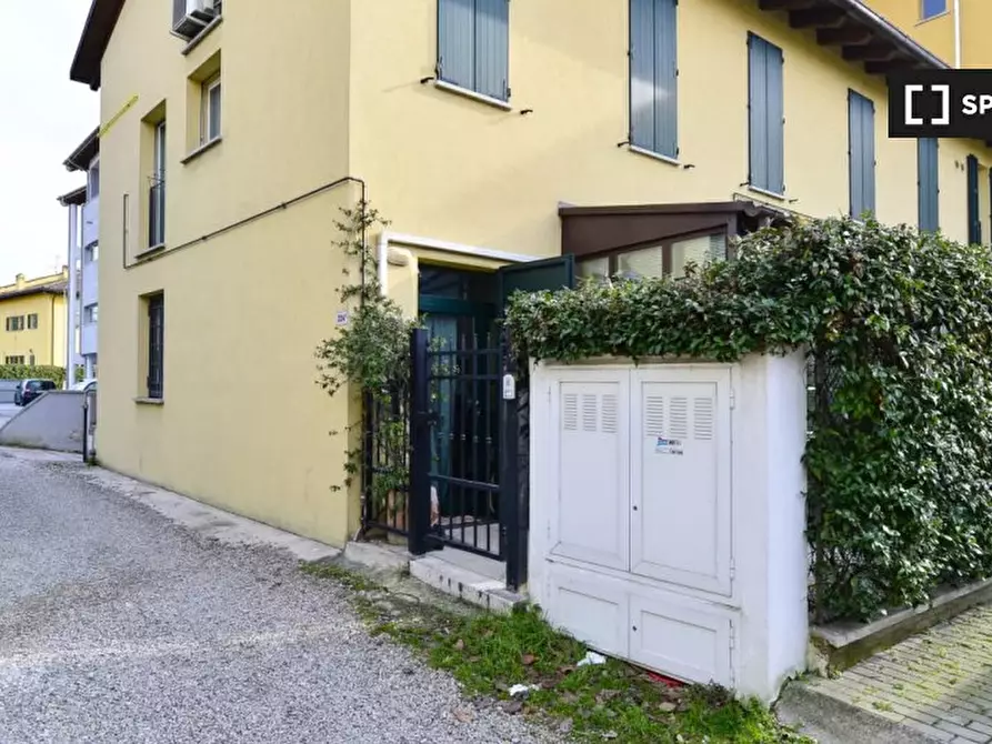 Immagine 16 di Ufficio in affitto  in Via della Beverara a Bologna