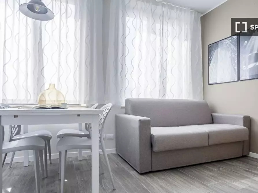 Immagine 8 di Appartamento in affitto  in Piazzale Luigi Cadorna a Milano