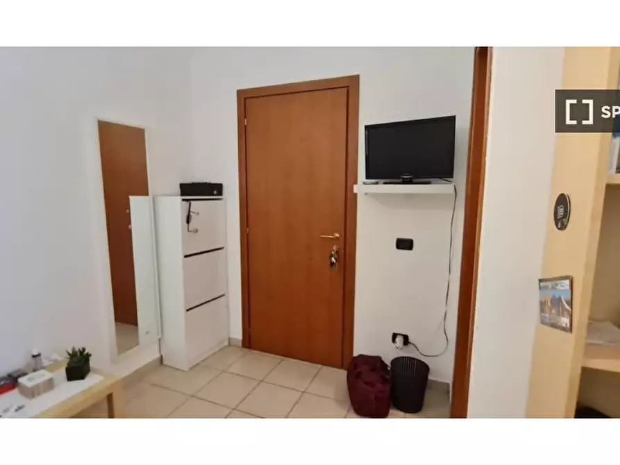 Immagine 3 di Camera condivisa in affitto  in Viale Tibaldi a Milano