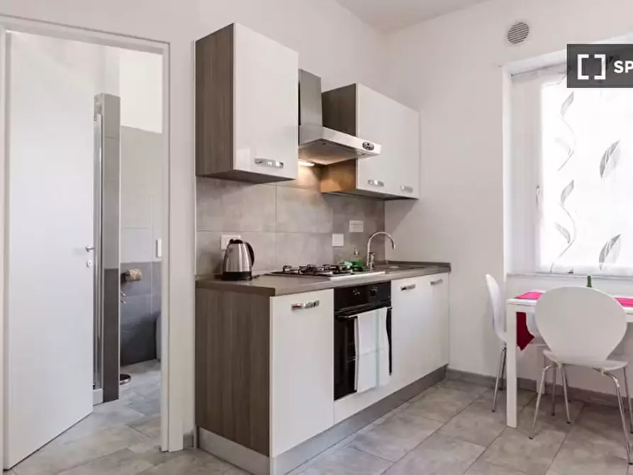 Immagine 11 di Ufficio in affitto  in Via Irnerio a Bologna