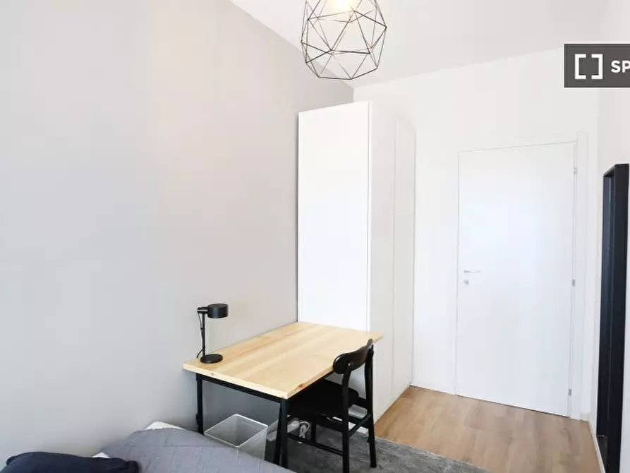 Immagine 3 di Camera condivisa in affitto  in Via Carlo Marx a Milano