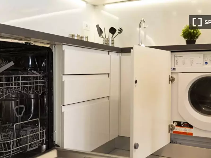 Immagine 4 di Appartamento in affitto  in Via dei Biancospini a Milano