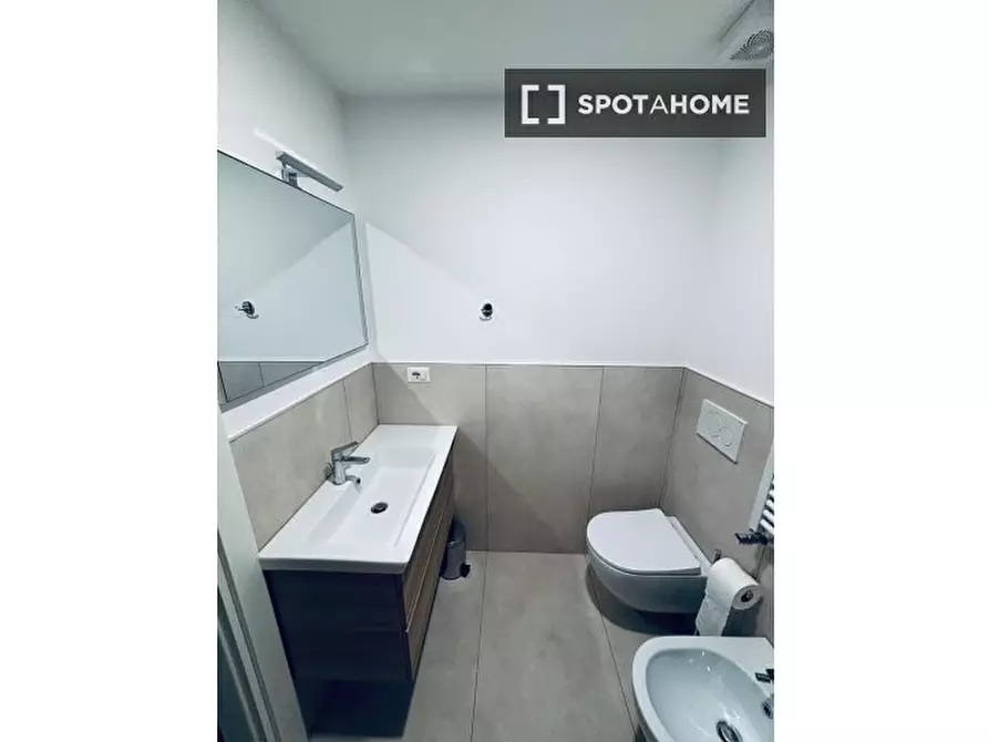 Immagine 8 di Ufficio in affitto  in Via Carlo Crivelli a Milano