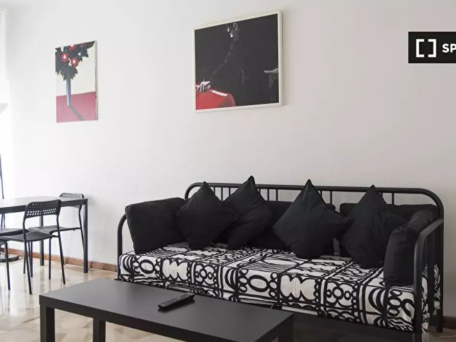 Immagine 2 di Appartamento in affitto  in Via Eugenio Villoresi a Milano