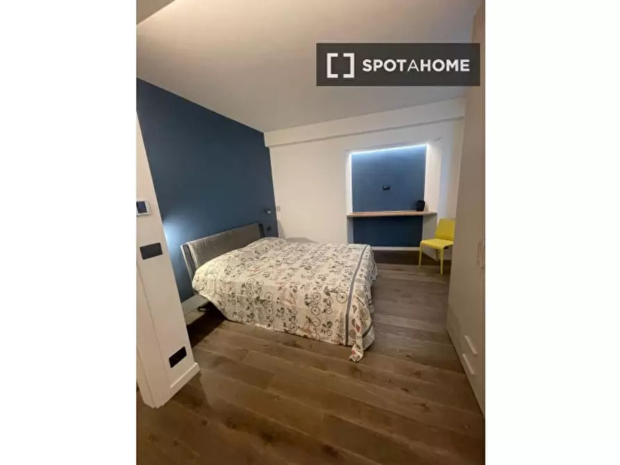 Immagine 3 di Camera condivisa in affitto  in Via S. Luca a Genova