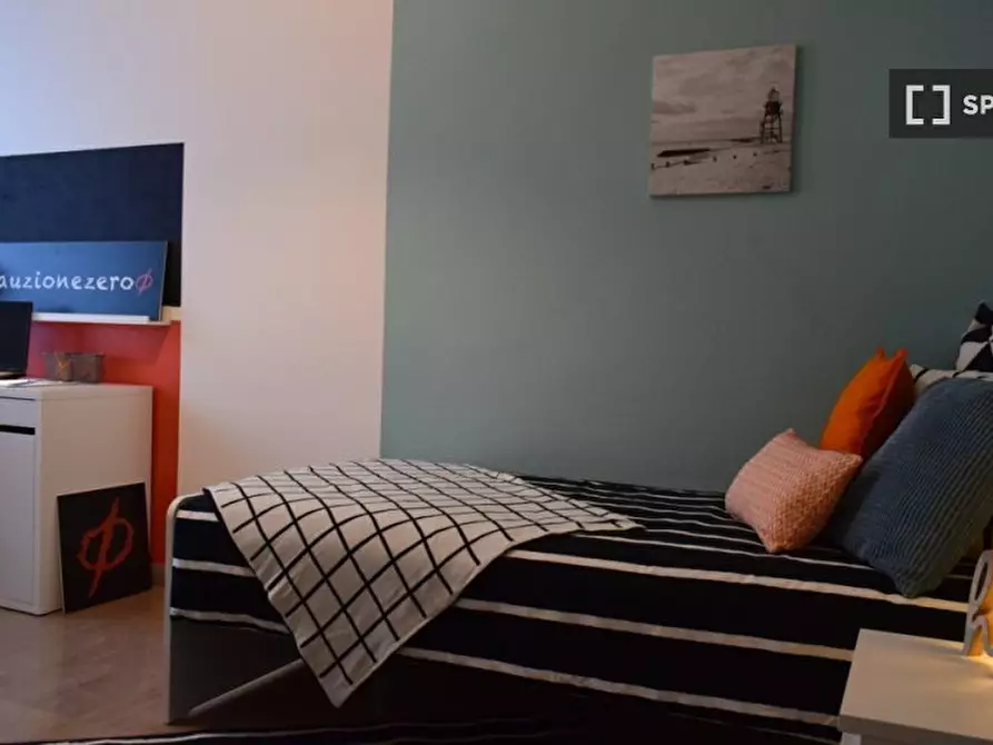 Immagine 18 di Camera condivisa in affitto  in Rocca D'anfo a Brescia