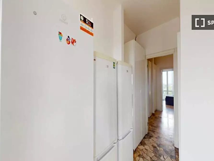 Immagine 16 di Camera condivisa in affitto  in Viale Molise a Milano