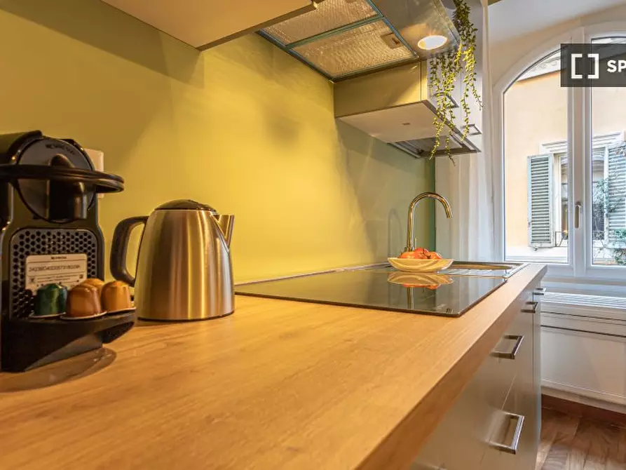 Immagine 9 di Appartamento in affitto  in Via della Madonna dei Monti a Roma