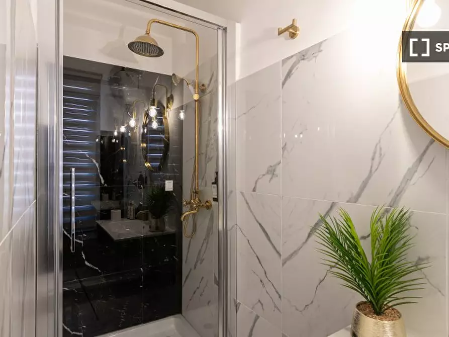 Immagine 14 di Appartamento in affitto  in Via dei Foraggi a Roma