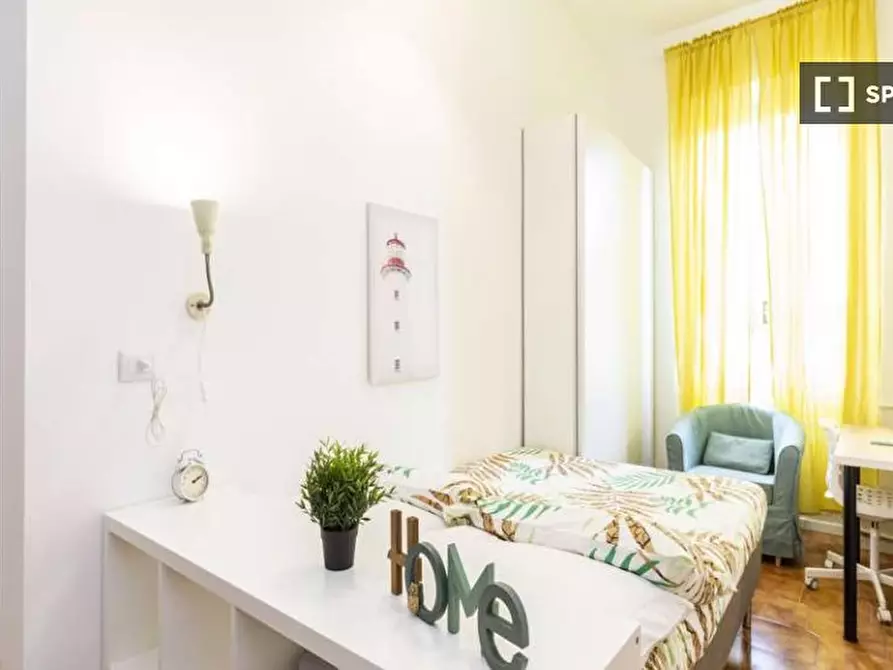 Immagine 5 di Camera condivisa in affitto  in Via Paolo Bassi a Milano