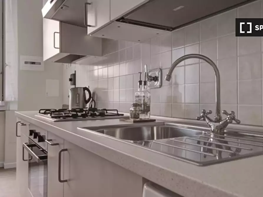 Immagine 3 di Ufficio in affitto  in Corte de Galluzzi a Bologna