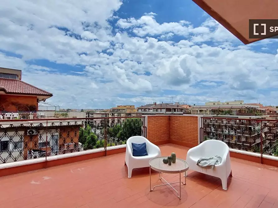 Immagine 17 di Appartamento in affitto  in Viale Ammiraglio del Bono a Roma