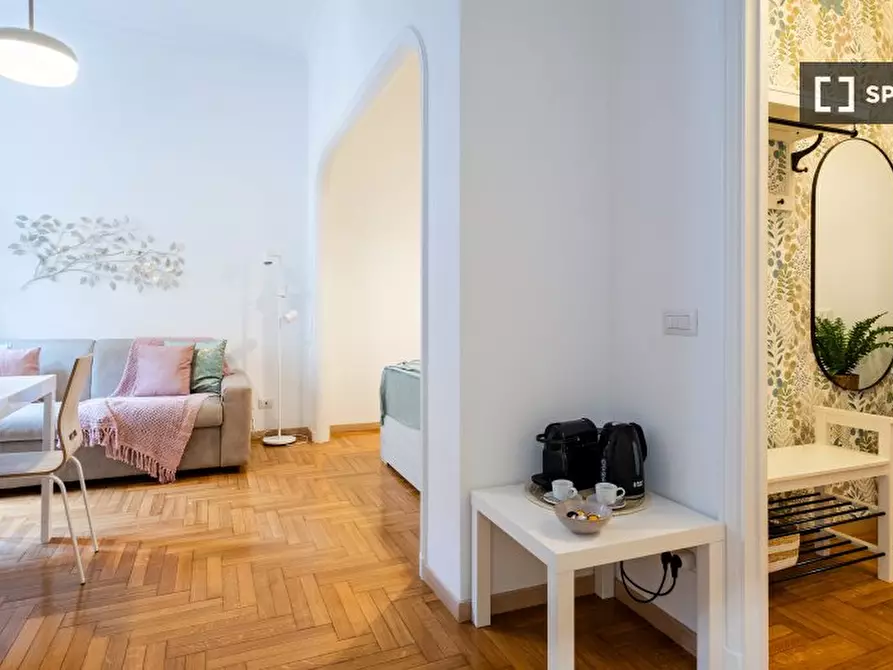 Immagine 8 di Ufficio in affitto  in Via del Moro a Roma