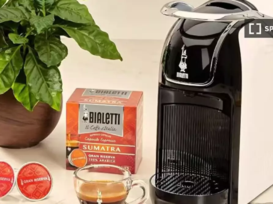 Immagine 16 di Ufficio in affitto  in Via Alfonso Capecelatro a Milano