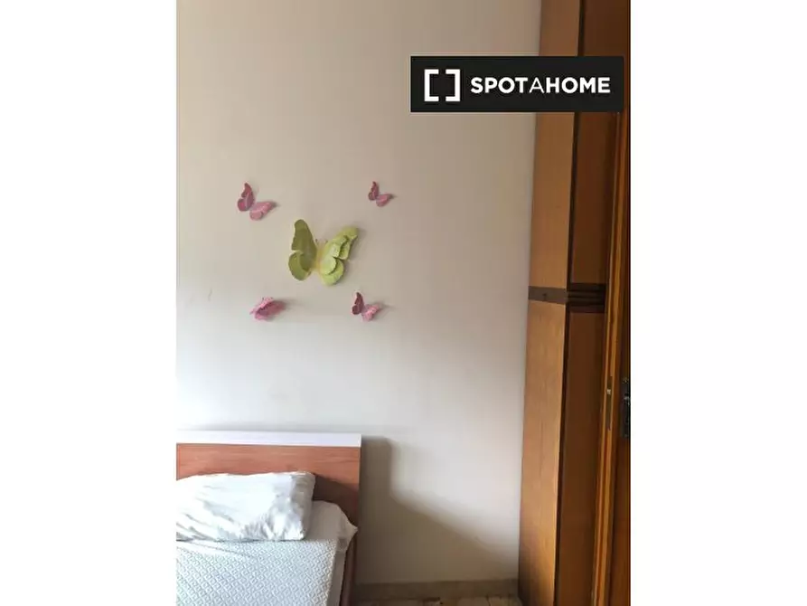 Immagine 6 di Camera condivisa in affitto  in Via Bardonecchia a Torino