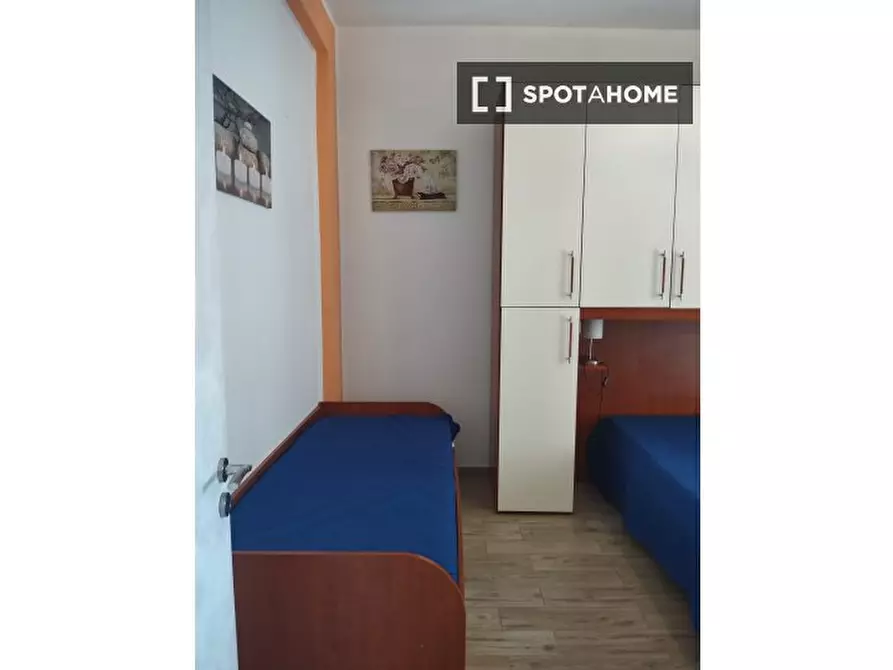 Immagine 7 di Camera condivisa in affitto  in Via Nino Bixio a Ladispoli