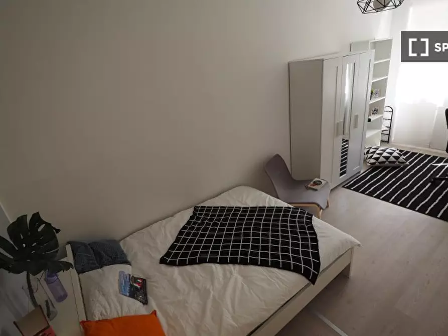 Immagine 3 di Camera condivisa in affitto  in Corso Massimo d'Azeglio a Torino