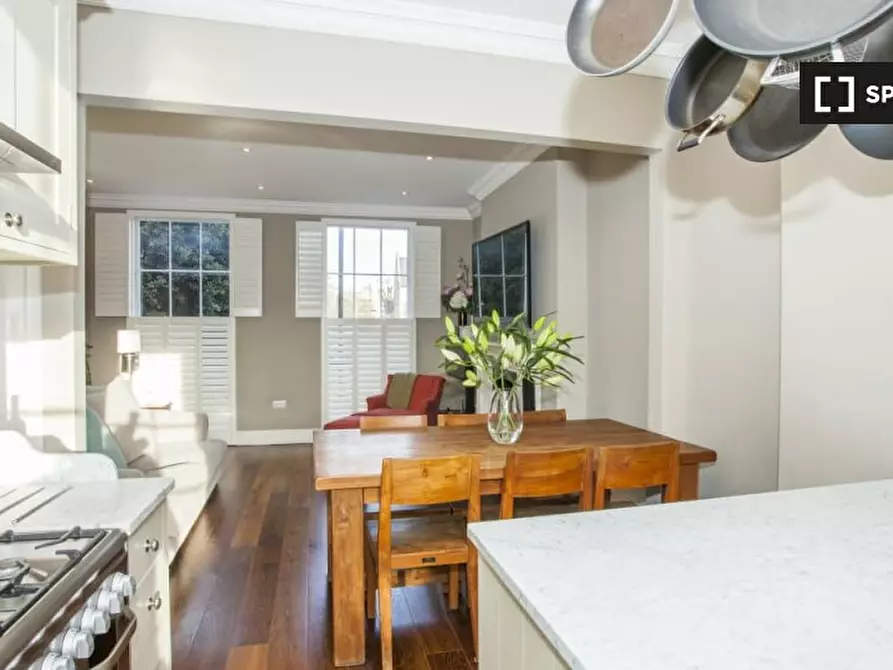 Immagine 9 di Appartamento in affitto  in B Lisson Grove a Camden Town