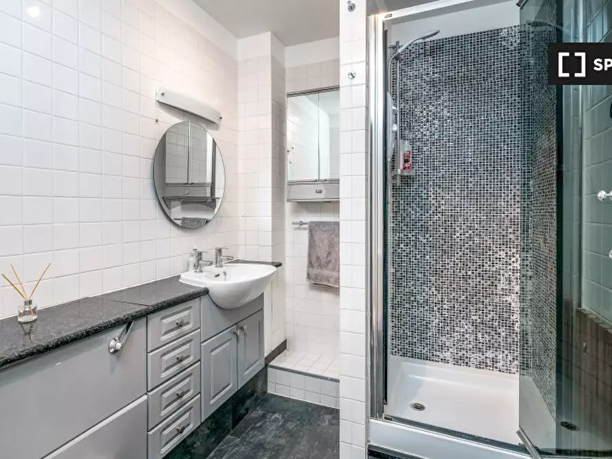 Immagine 4 di Appartamento in affitto  in Lion Court a Camberwell