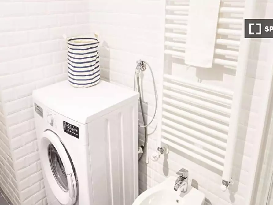 Immagine 18 di Camera condivisa in affitto  in Via Paolo Bassi a Milano