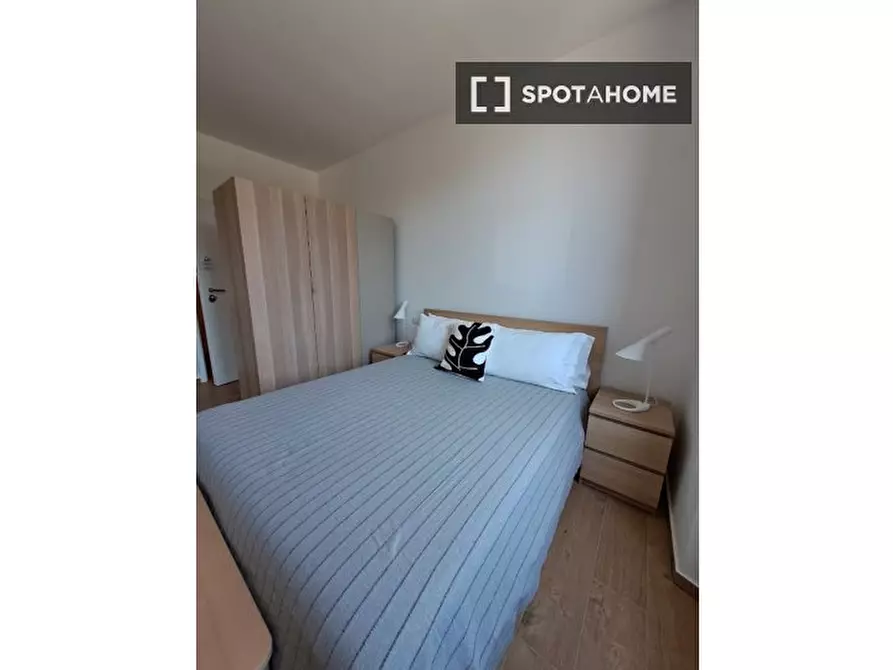 Immagine 3 di Ufficio in affitto  in Via Ippolito Nievo a Roma