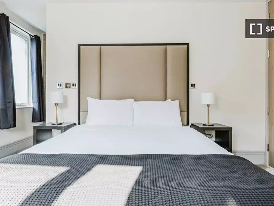 Immagine 12 di Appartamento in affitto  in Cecil Grv a Paddington