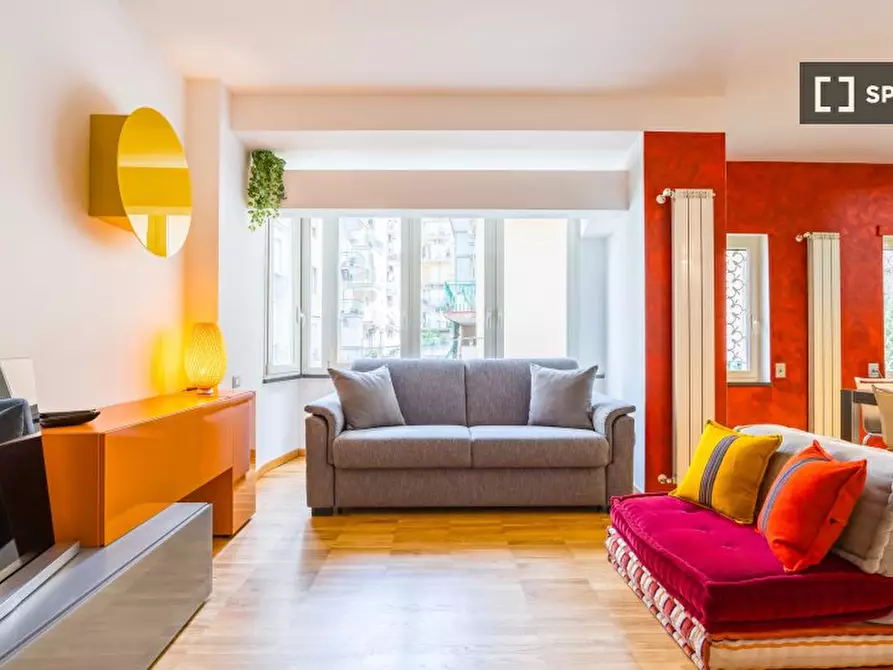 Immagine 1 di Appartamento in affitto  in Via Mario Ruta a Napoli