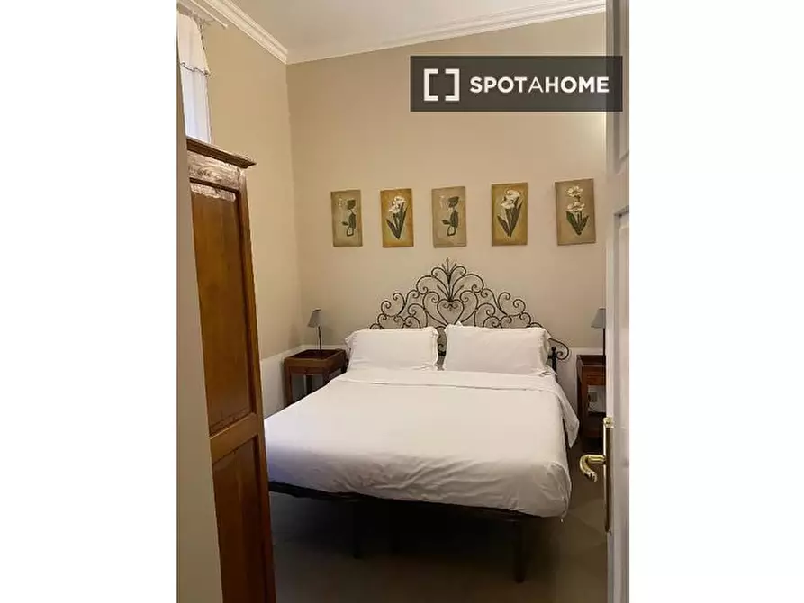 Immagine 2 di Appartamento in affitto  in Piazza San Giovanni In Laterano a Roma