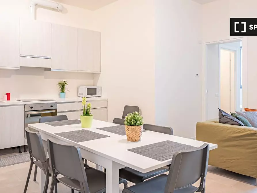 Immagine 7 di Camera condivisa in affitto  in Viale Monza a Milano