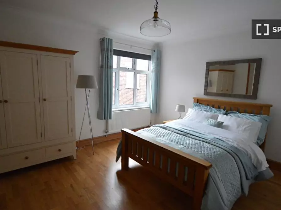 Immagine 10 di Appartamento in affitto  in Cockfosters Rd a Barnet