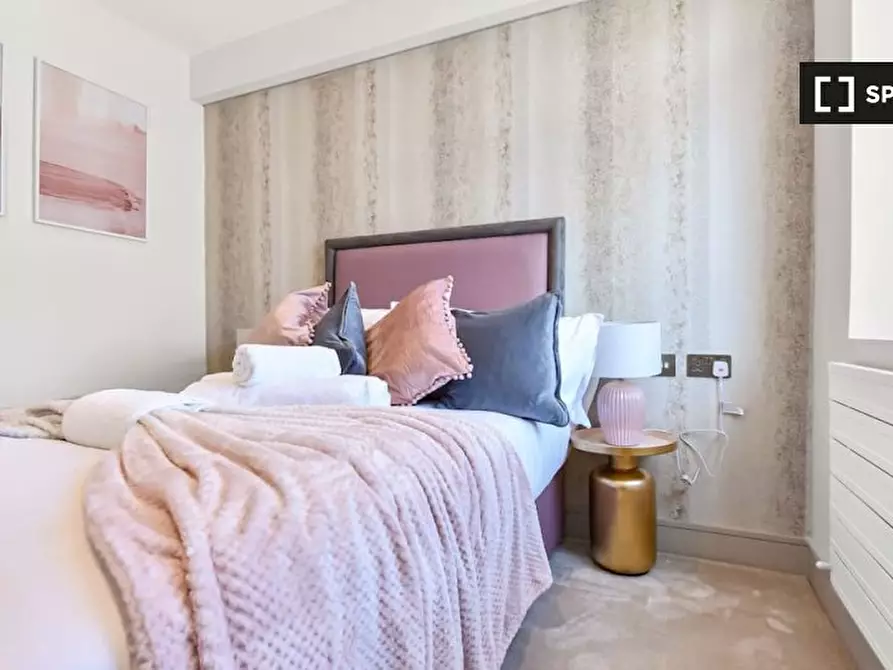 Immagine 3 di Appartamento in affitto  in Flat Goldman House - 122 Wembley Park drive HA9 8HP a Brent