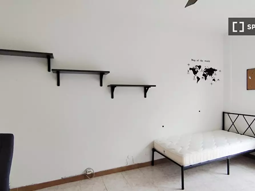 Immagine 2 di Camera condivisa in affitto  in Via S. Vigilio a Milano