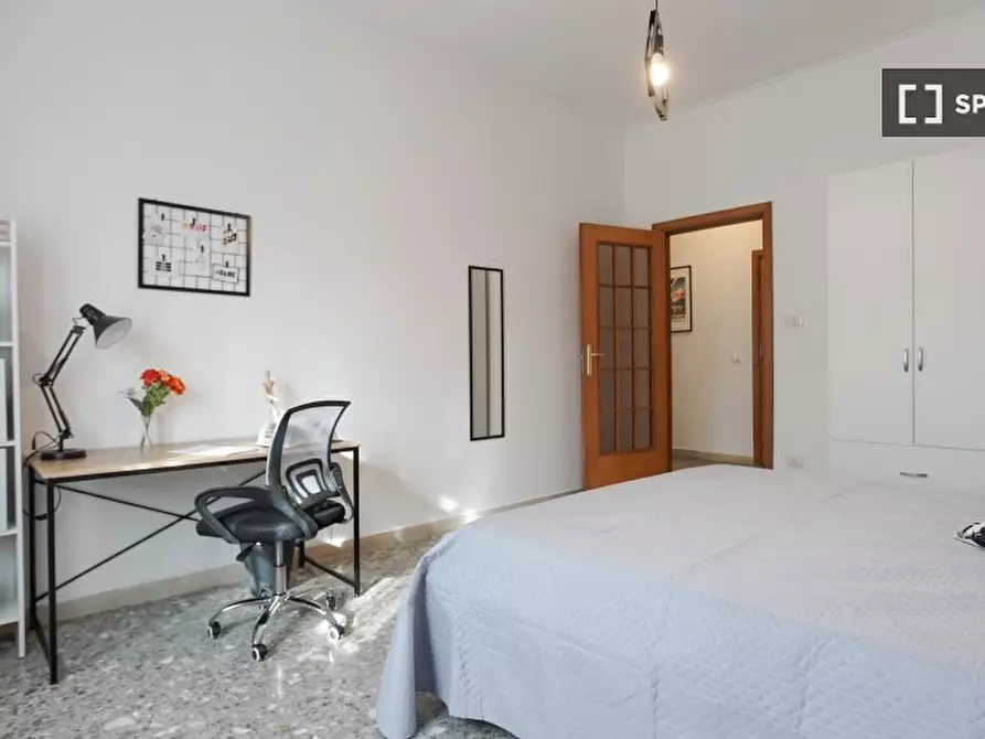 Immagine 3 di Camera condivisa in affitto  in Bognar a Pozzuoli