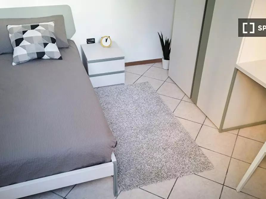 Immagine 8 di Camera condivisa in affitto  in Via Palermo a Trento