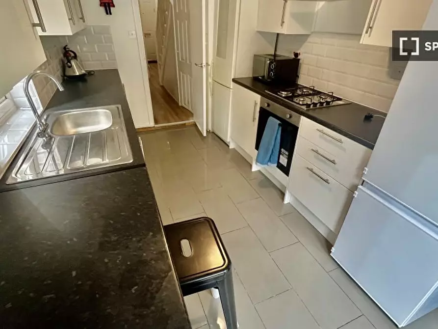 Immagine 7 di Camera condivisa in affitto  in Moffat Rd a Wandsworth