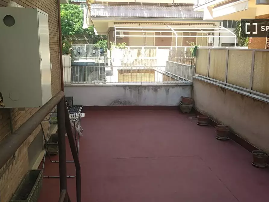 Immagine 2 di Appartamento in affitto  in Via Rocca di Papa a Roma
