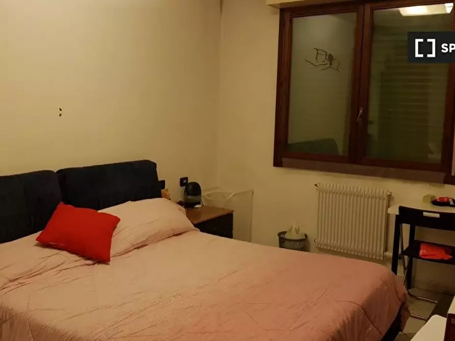 Immagine 5 di Camera condivisa in affitto  in Via Larga a Bologna