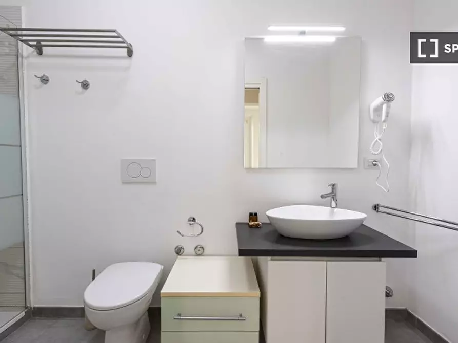 Immagine 16 di Appartamento in affitto  in Borgo Pinti a Firenze