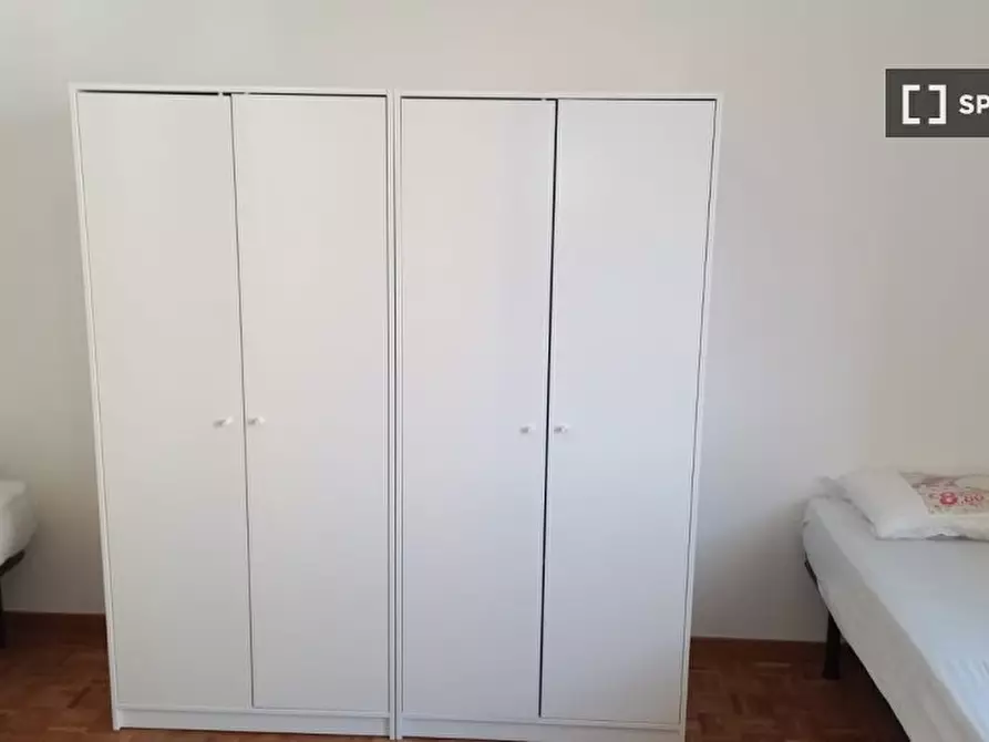 Immagine 1 di Camera condivisa in affitto  in Via Nino Bertocchi a Bologna