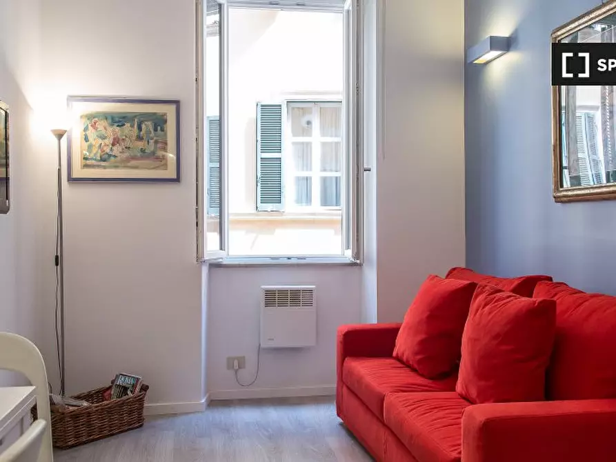 Immagine 2 di Appartamento in affitto  in Via del Beato Angelico a Roma